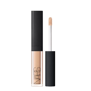 Освітлюючий консилер для обличчя у міні форматі