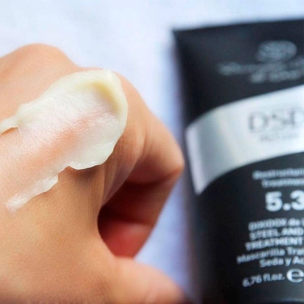 Відновлювальна маска сталь та шовк