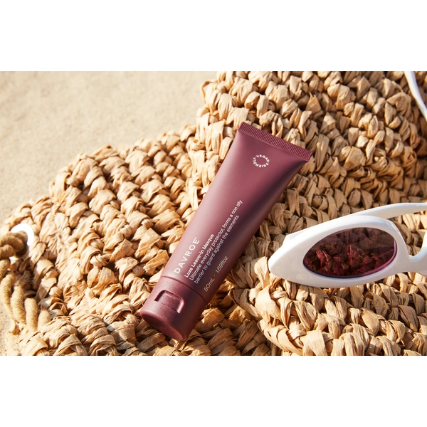 Незмивний засіб для захисту від сонця та води