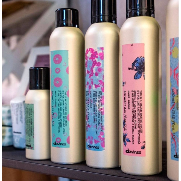 Повітряний мус-об'єм для волосся середньої фіксації