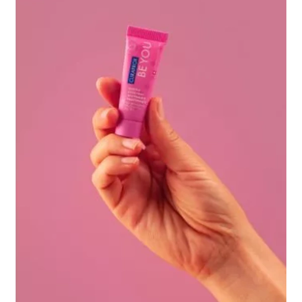 Відбілююча зубна паста у міні форматі