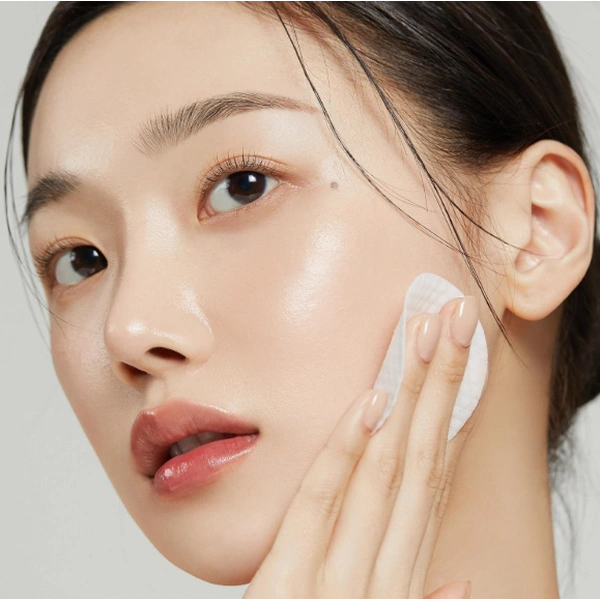 Пілінг-пади с глюконолактоном та мадекасосидом для чутливої шкіри (70шт)