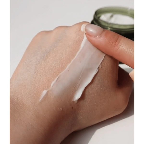 Зволожуючий крем з зеленим чаєм