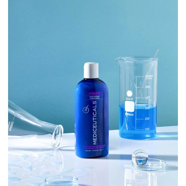 Зволожувальний невагомий кондиціонер для жінок