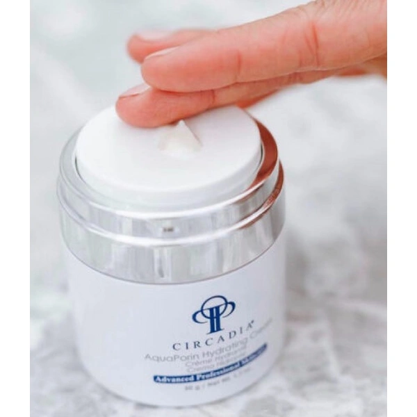 Зволожувальний крем з аквапоринами