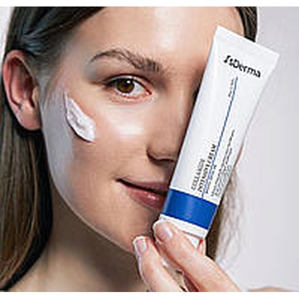 Зволожувальний крем з керамідами і колагеном