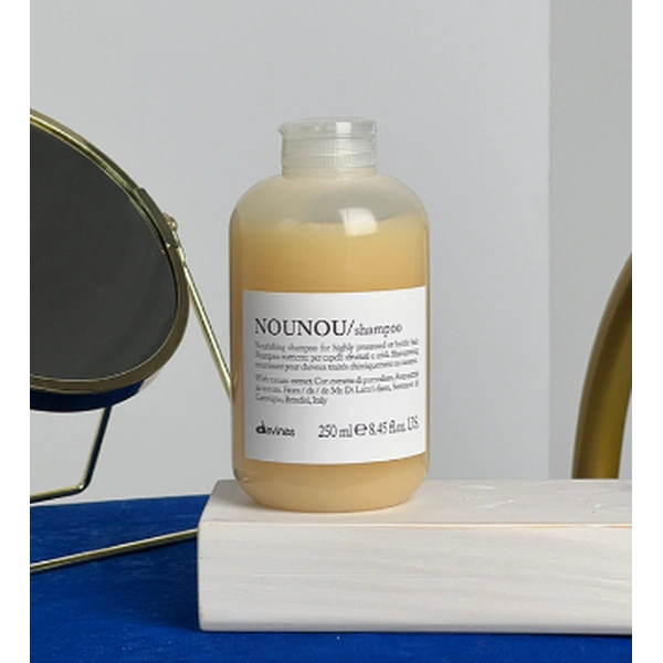 Живильний шампунь для пошкодженого волосся