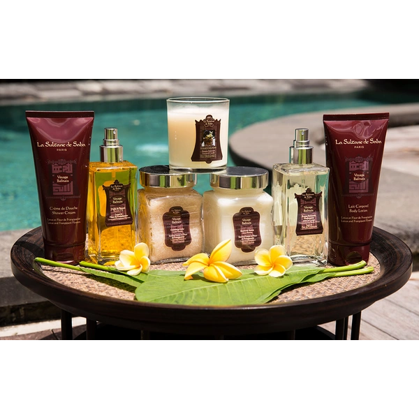 Набір подарунковий (крем для тіла масло каріте+зволожуючий спрей для тіла+олійка)