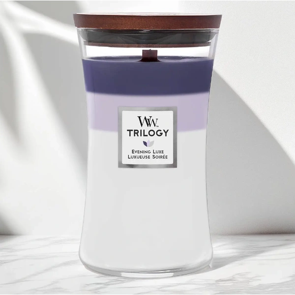 Ароматична свічка з ароматом сливи, евкаліпта та лаванди