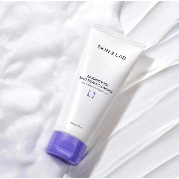М’яка пінка для очищення шкіри