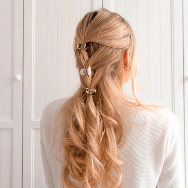 Заколка для волосся