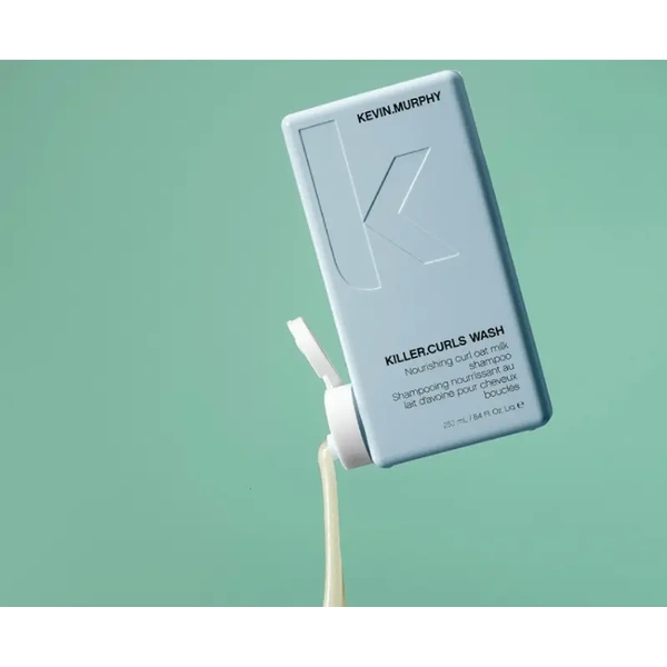 Живильний шампунь з вівсяним молоком для кучерявого волосся