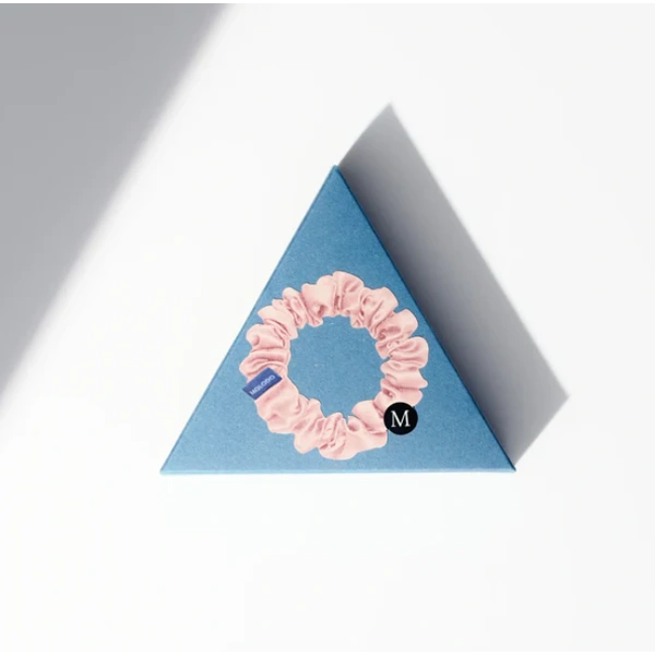 Шовкова резинка середнього розміру