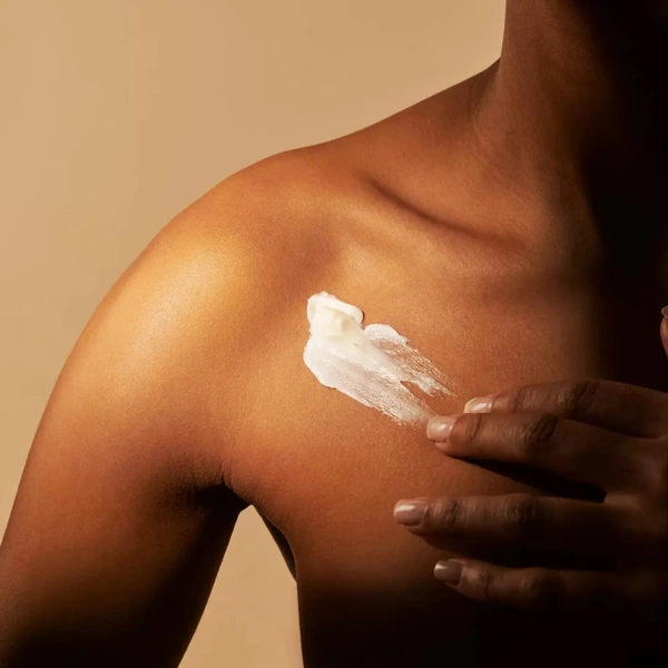 Зволожуючий крем для тіла