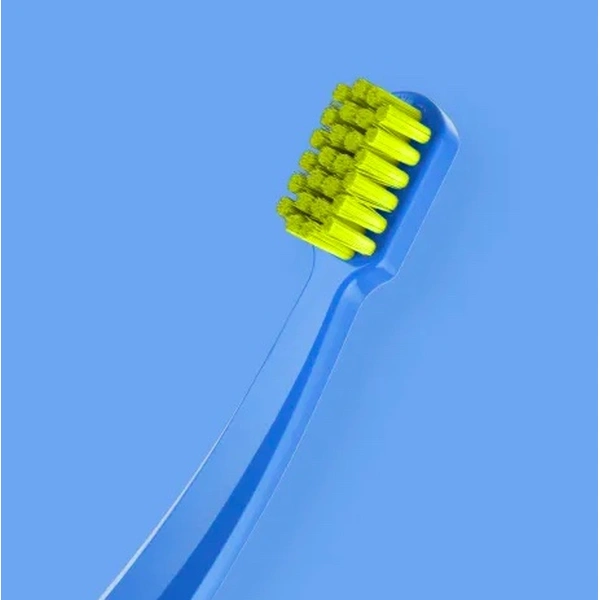 Зубна щітка дитяча