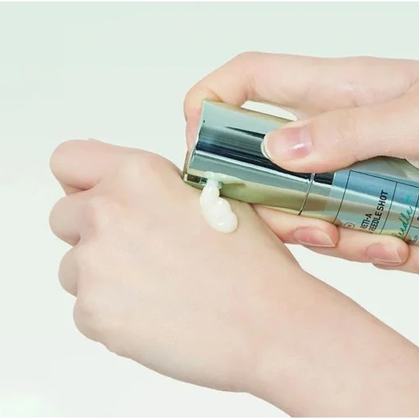 Сироватка-бустер з мікроголками та ретинолом