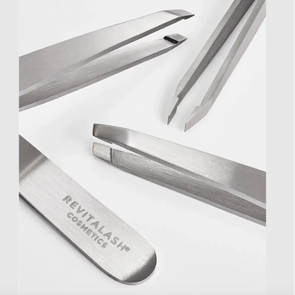 Пінцет для брів