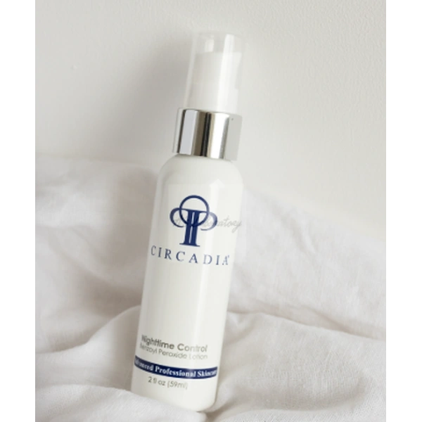 Нічний лосьйон для обличчя з бензоїл пероксидом