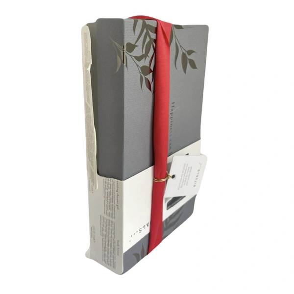 УЦІНКА Подарунковий набір (гель-пінка для душу+лосьйон+гель для душу+шампунь)