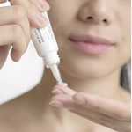 Cироватка проти темних кіл під очима