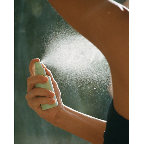 Дезодорант - спрей з цитрусовим ароматом