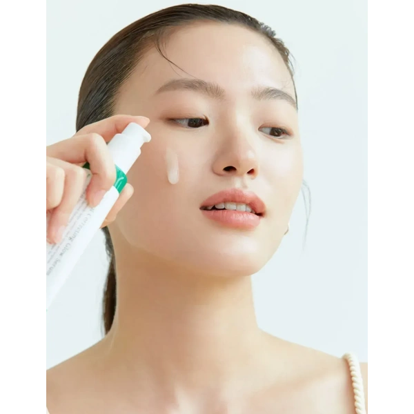 Освітлювальна сироватка для обличчя