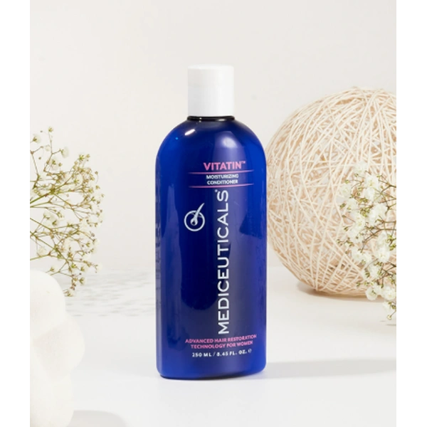 Зволожувальний невагомий кондиціонер для жінок