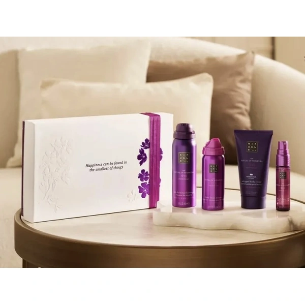 Подарунковий набір (пінка для душу+крем для тіла+мус+спрей)