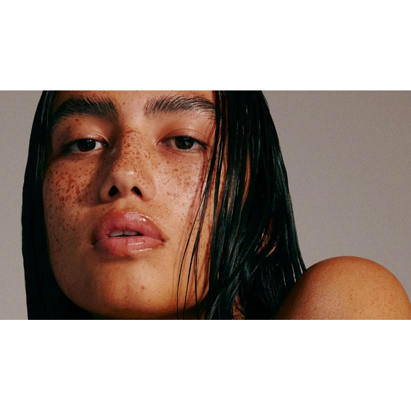 Пептидний бальзам для губ ароматом солоної карамелі