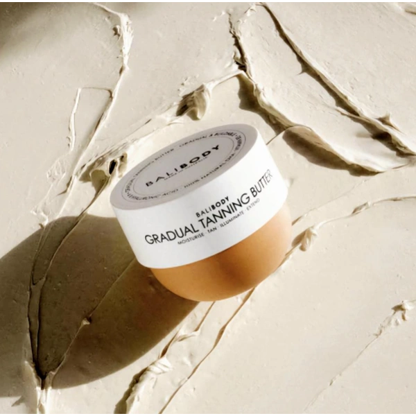 Батер для тіла з поступовим ефектом засмаги