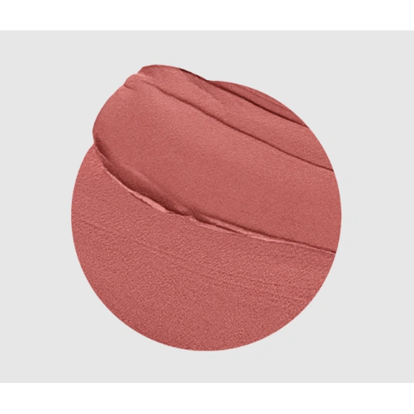 Зволожуюча помада для губ з м'яким матовим фінішем