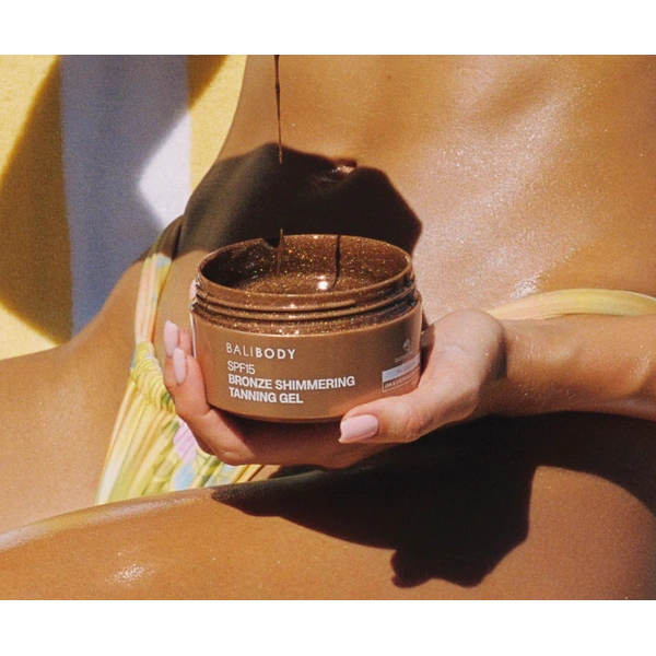 Гель для засмаги з шимером