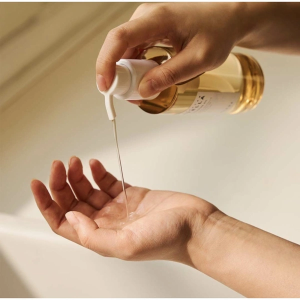 Гідрофільна олія з екстрактом центели