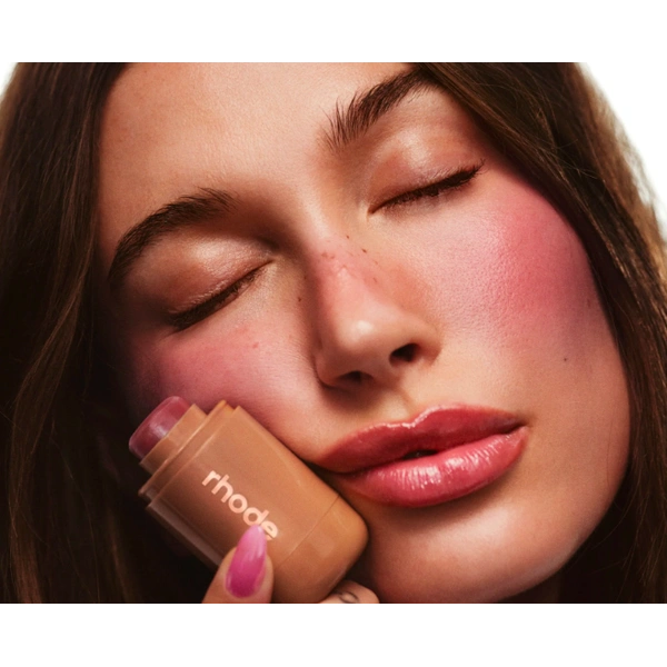 Кремові румяна для обличчя в стіку