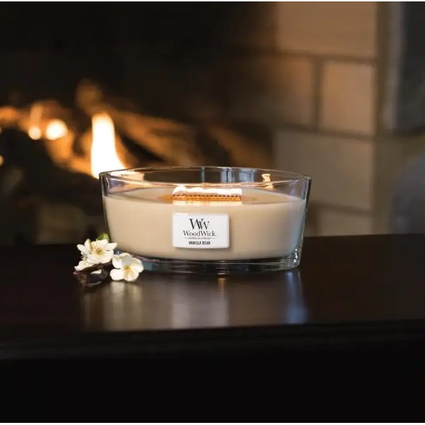 Ароматична свічка з ароматом чистої ванілі