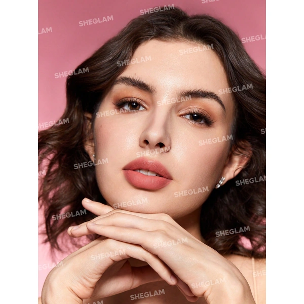 Матова помада для губ