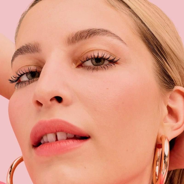 Туш для вій з ефектом подовження