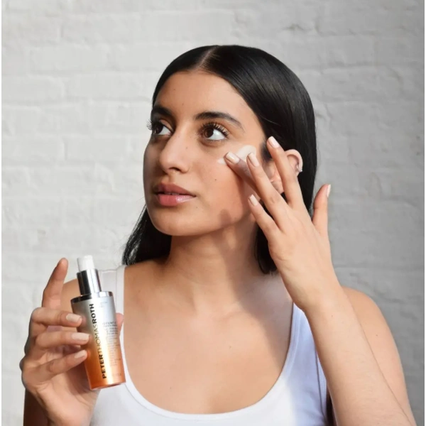 Антиоксидантна сироватка для обличчя з вітаміном С