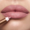 Водостійкий м'який олівець для губ