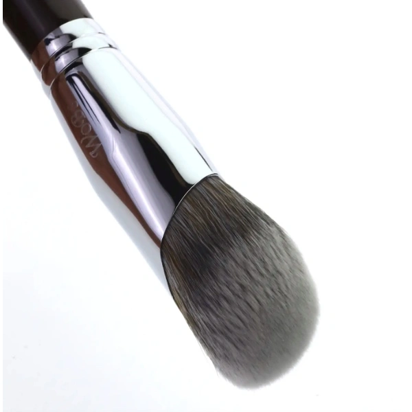 Пензель для нанесення тону та корекції з синтетичного волокна