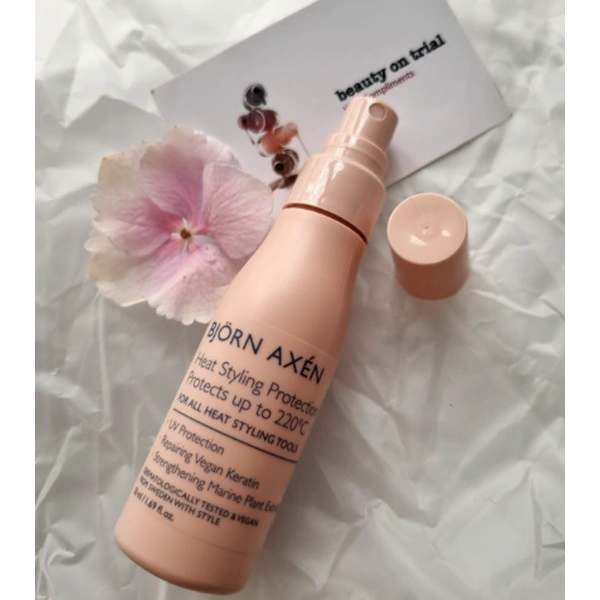 Термозахисний спрей для волосся у міні форматі