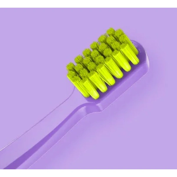 Зубна щітка дитяча