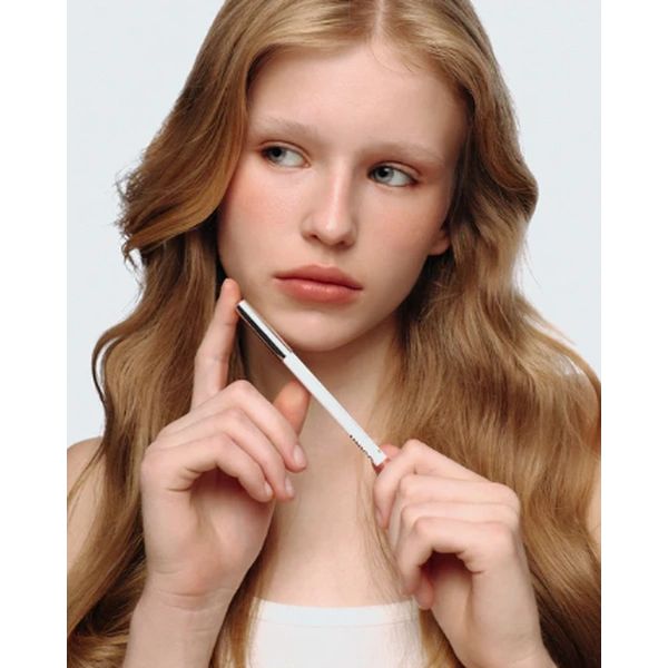 Олівець для губ