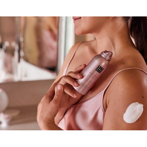 Крем-мус для тіла