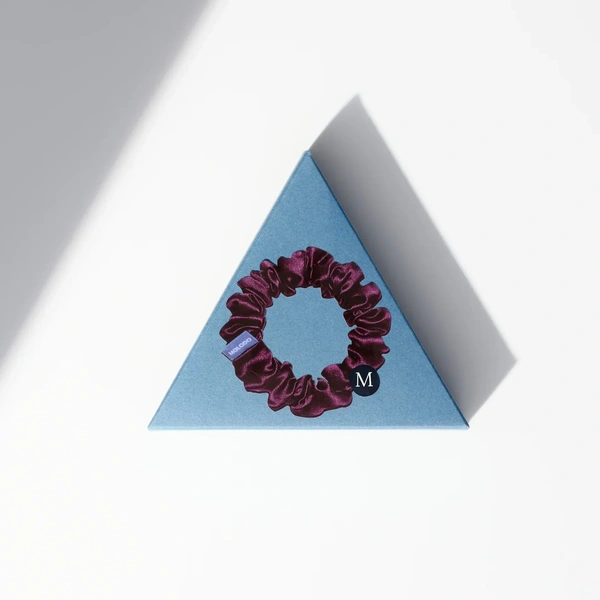 Шовкова резинка середнього розміру