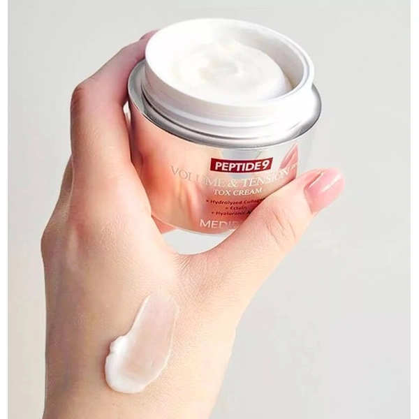 Ліфтинг крем з пептидами та волюфіліном