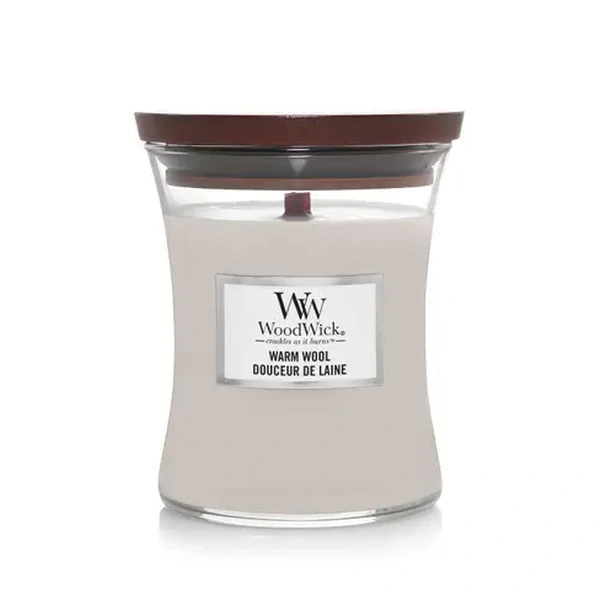 Ароматична свічка з ароматом теплої шерсті