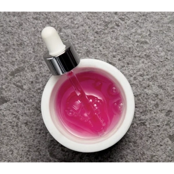 Інтенсивна зволожувальна сироватка з гіалуроновою кислотою