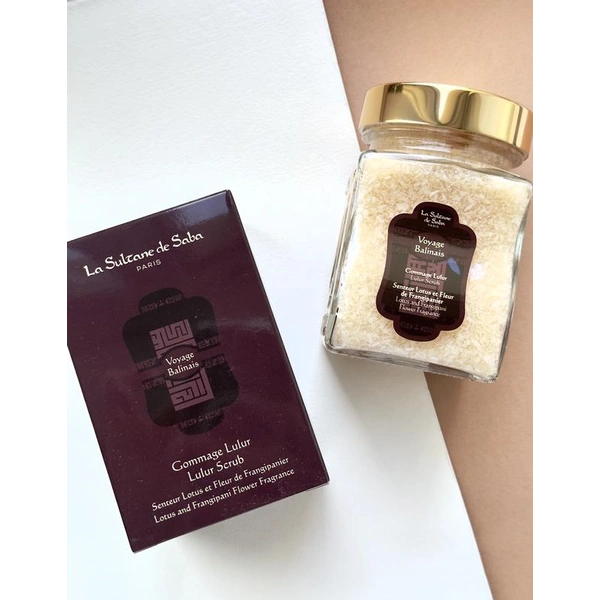 Кокосовий скраб для тіла