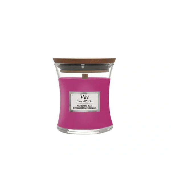 Ароматична свічка з ароматом буряка, ягід та апельсину